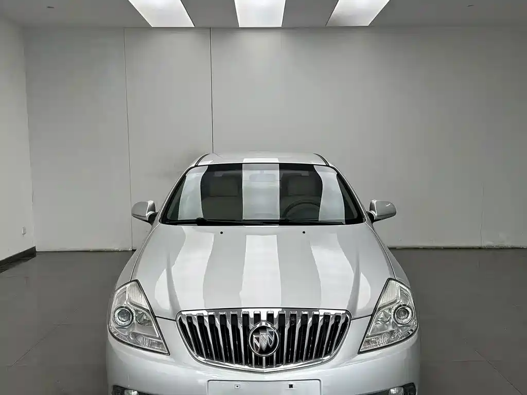 Buick Excelle — миниатюра 2