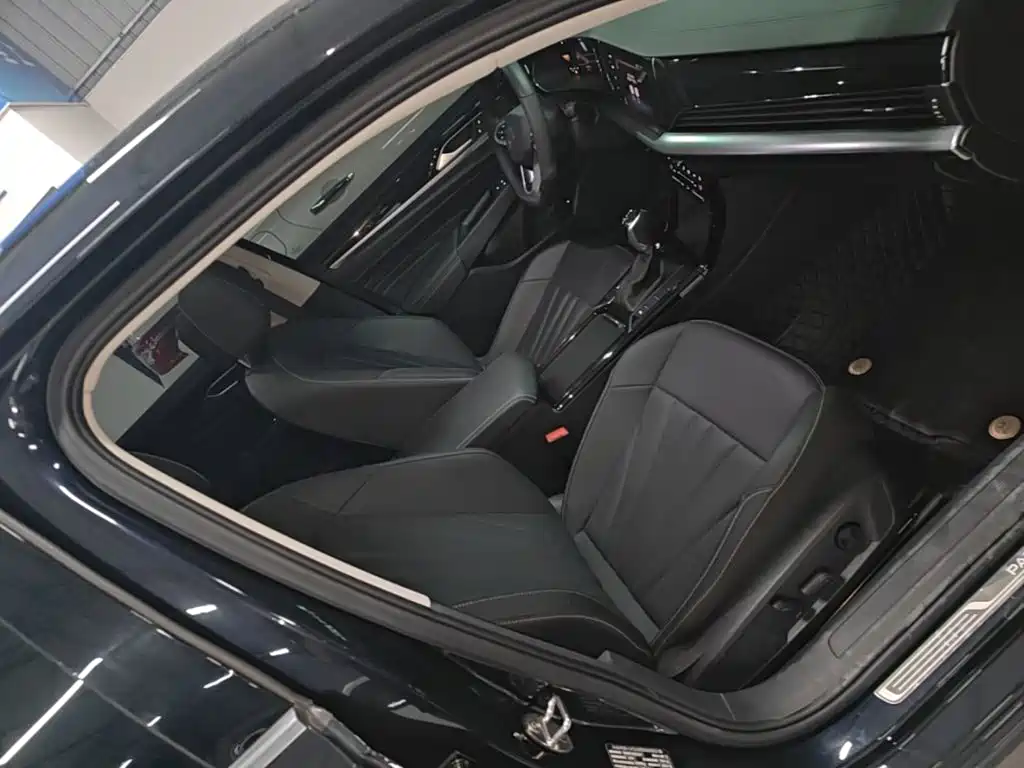 Volkswagen Passat — миниатюра 25