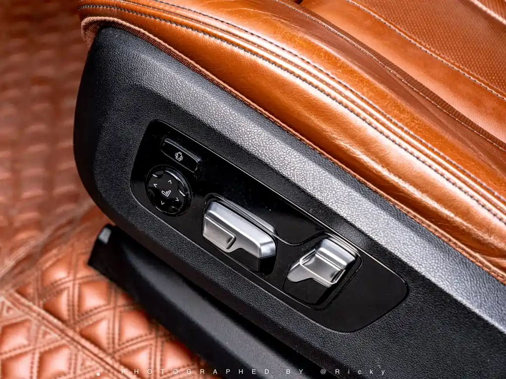 BMW X7 — миниатюра 10