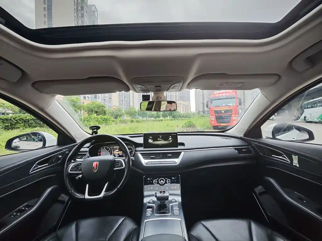 Hongqi Hongqi H5 — миниатюра 9