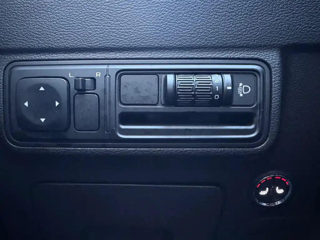 Geely Vision X3 — миниатюра 11