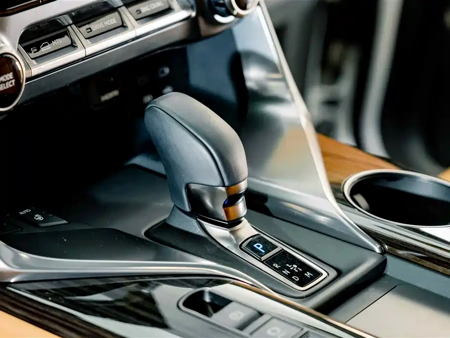 Lexus LX — миниатюра 19