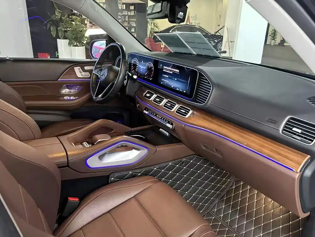 Mercedes-Benz GLE (Import) — миниатюра 8