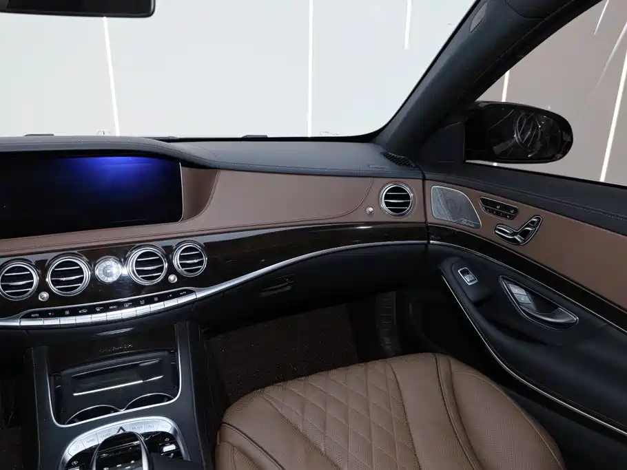 Mercedes-Benz S-Class — миниатюра 18