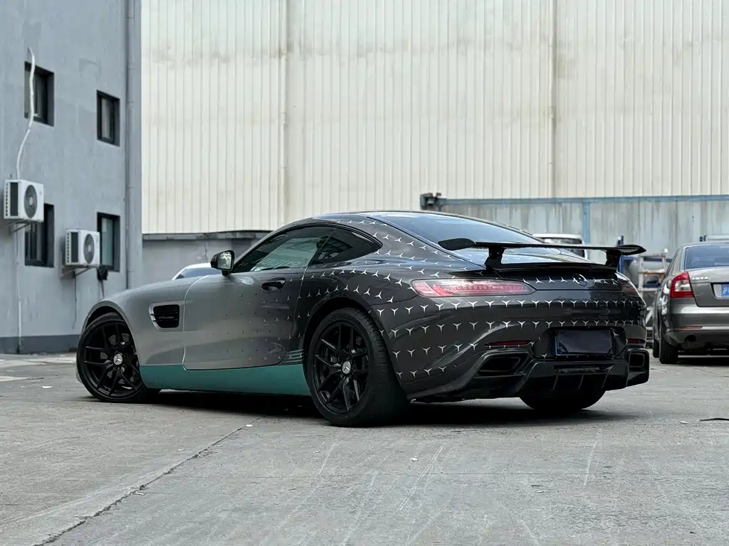 MERCEDES-BENZ AMG GT