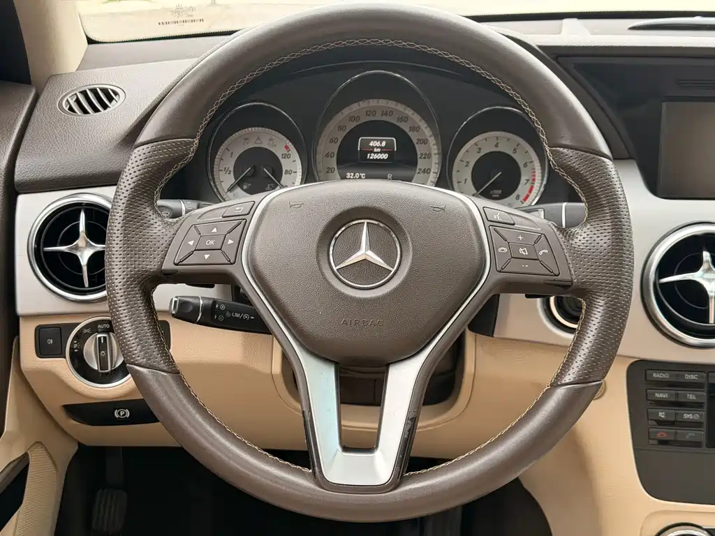 Mercedes-Benz GLK-Class — миниатюра 10