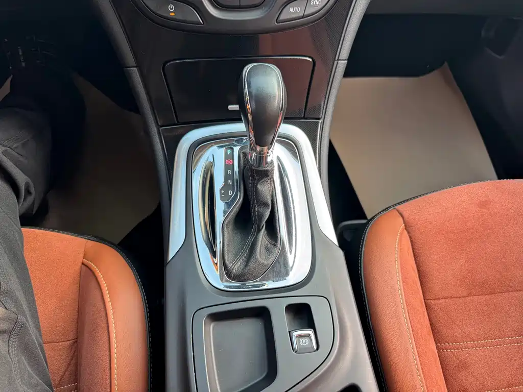 Buick Regal — миниатюра 6