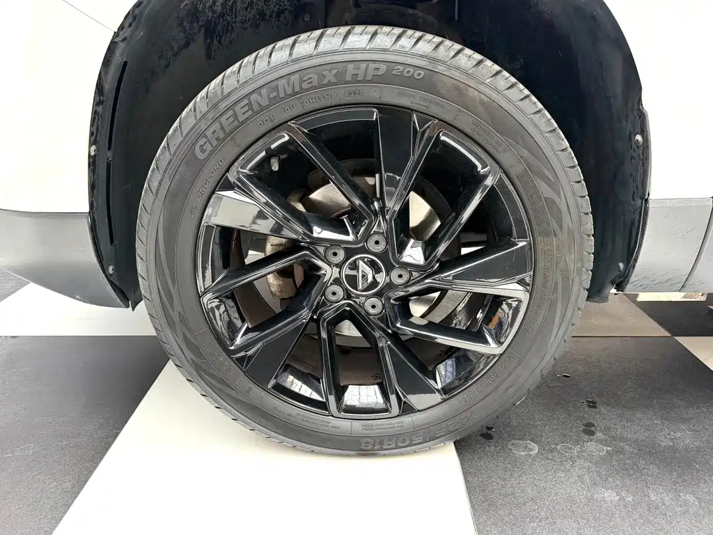 Jetta VS7 — миниатюра 6