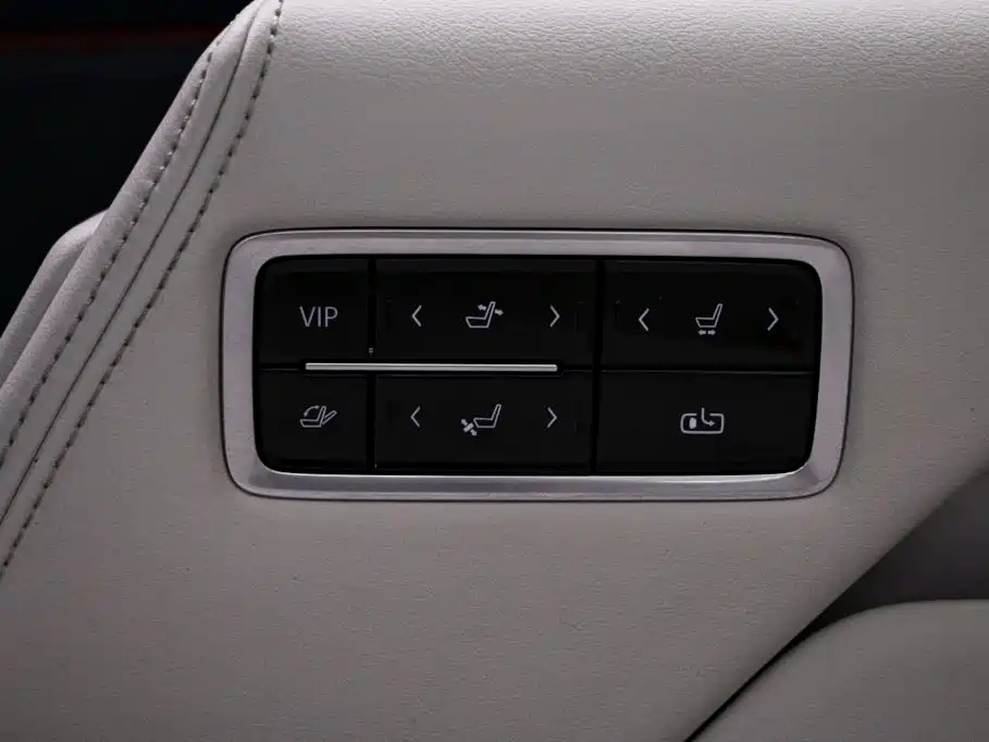 Buick Century — миниатюра 17