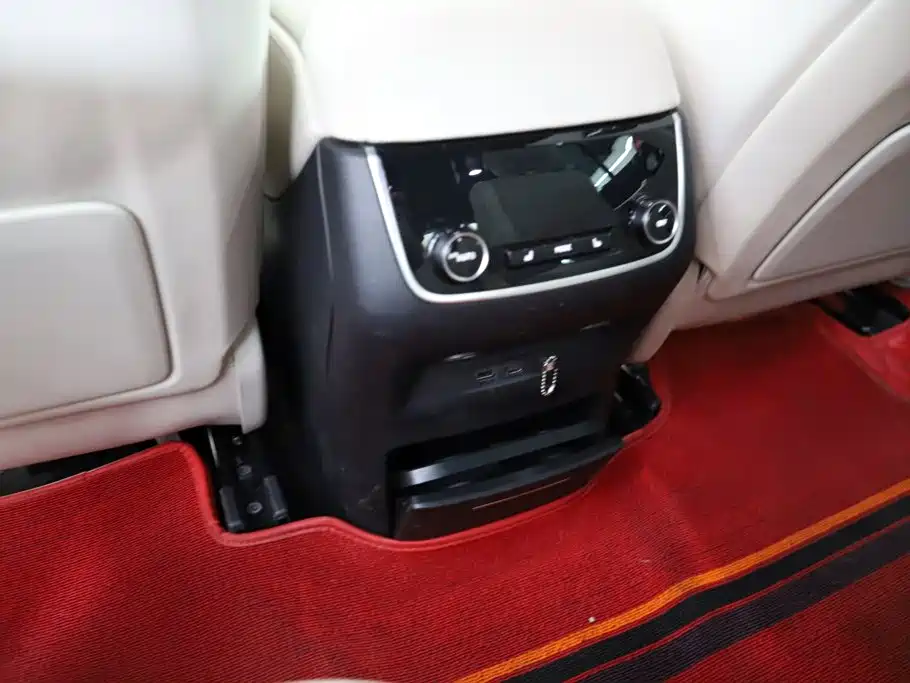 Li Auto Li ONE — миниатюра 16