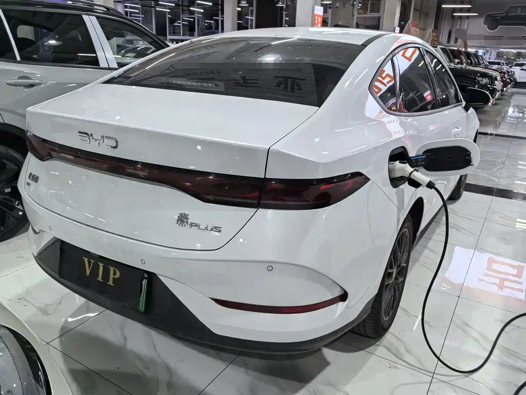 BYD Qin PLUS — миниатюра 6