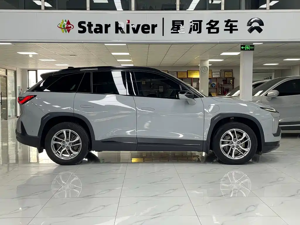 NIO ES6 — миниатюра 4