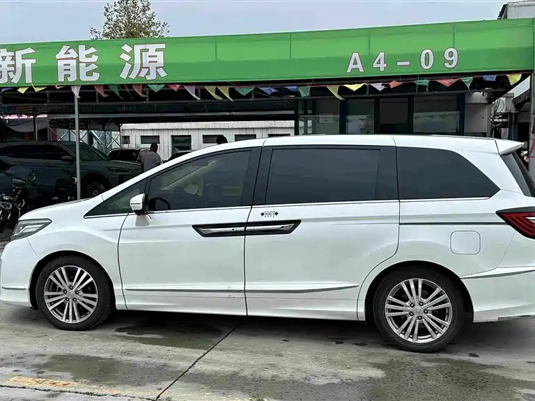 Honda Elysion — миниатюра 5