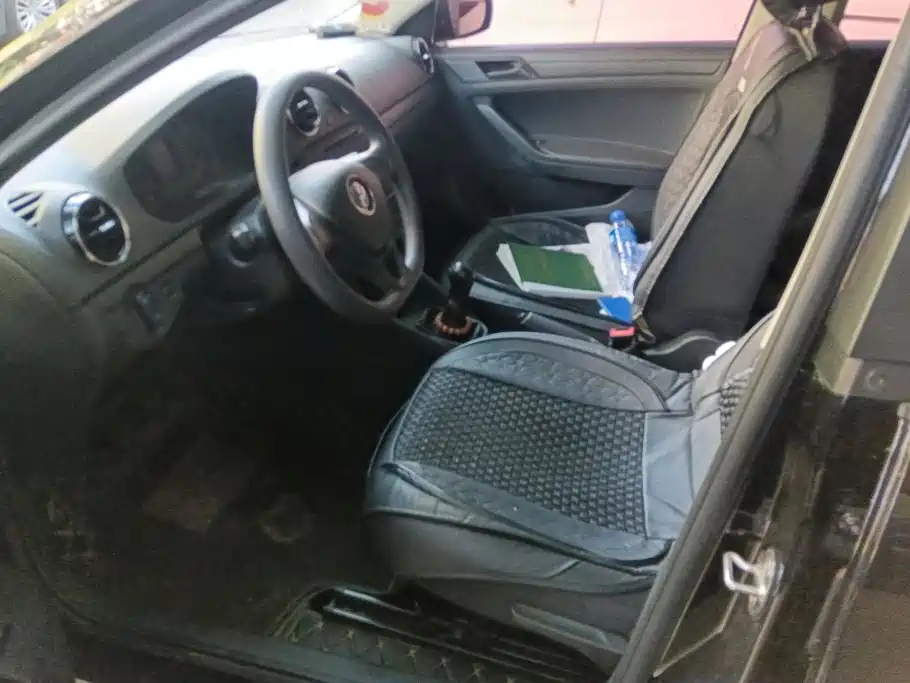 Volkswagen Jetta — миниатюра 9