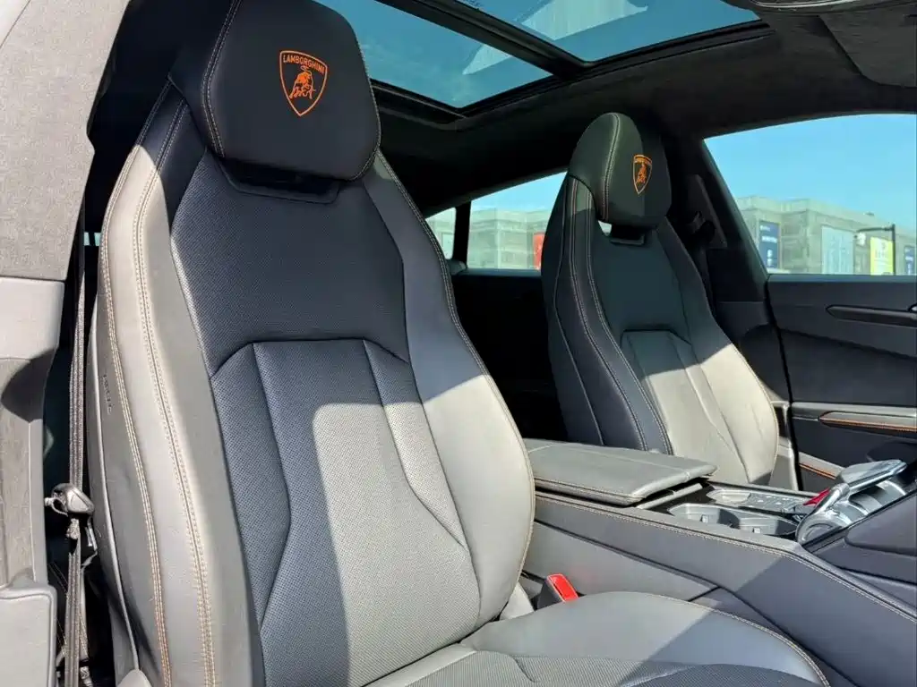 Lamborghini Urus — миниатюра 5