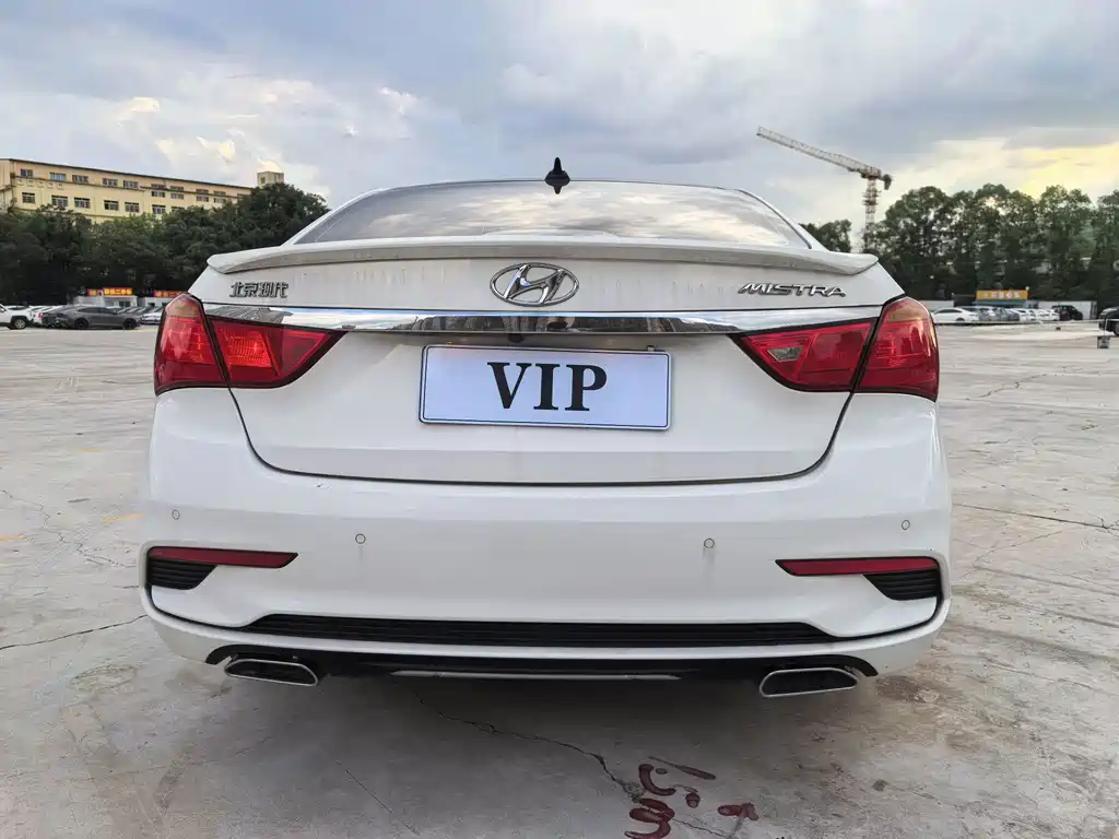 Hyundai Mistra — миниатюра 6