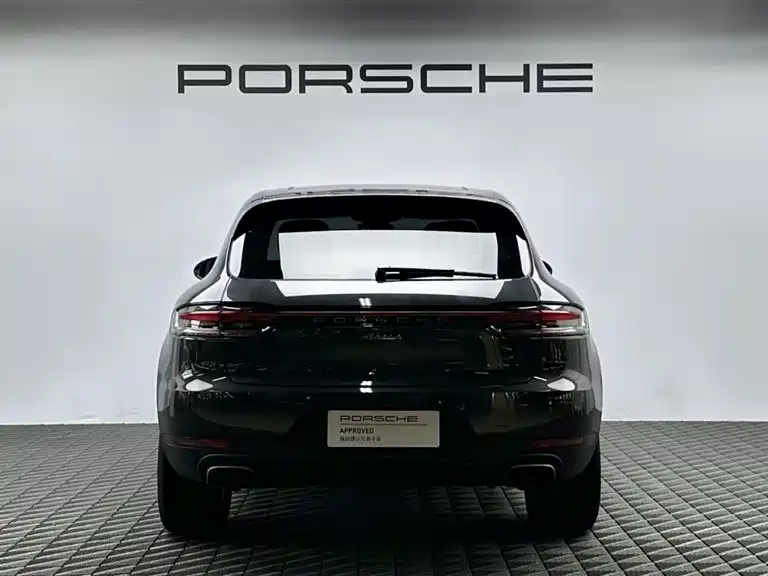 Porsche Macan — миниатюра 5