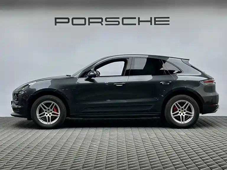 Porsche Macan — миниатюра 4