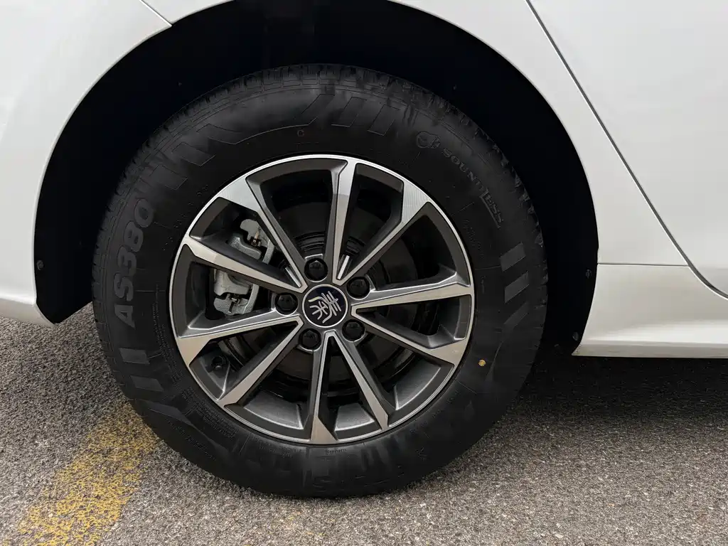 BYD Qin PLUS — миниатюра 23