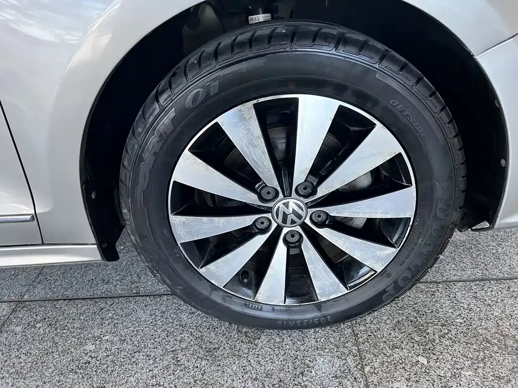 Volkswagen Sagitar — миниатюра 20