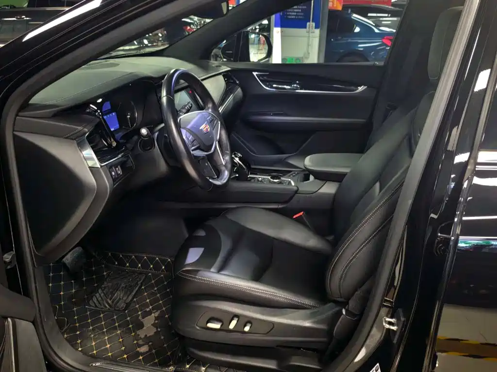 Cadillac XT5 — миниатюра 6