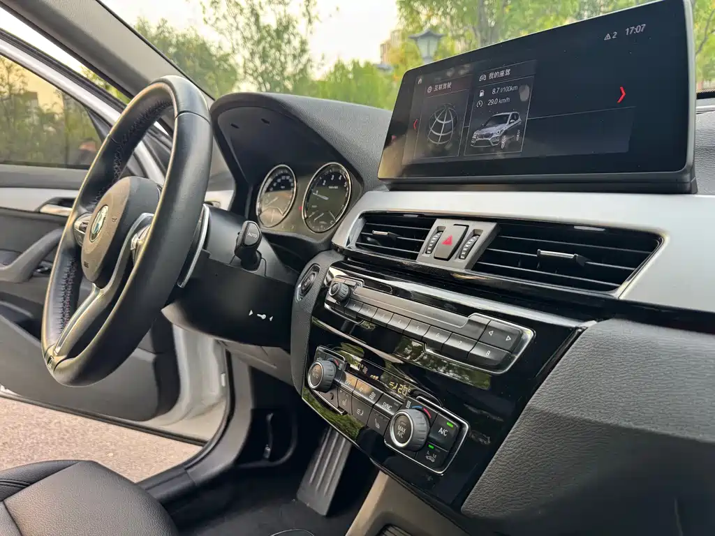 BMW X1 — миниатюра 14