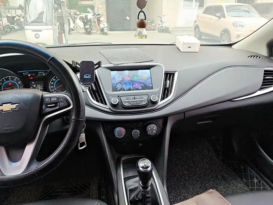 Chevrolet Cavalier — миниатюра 13