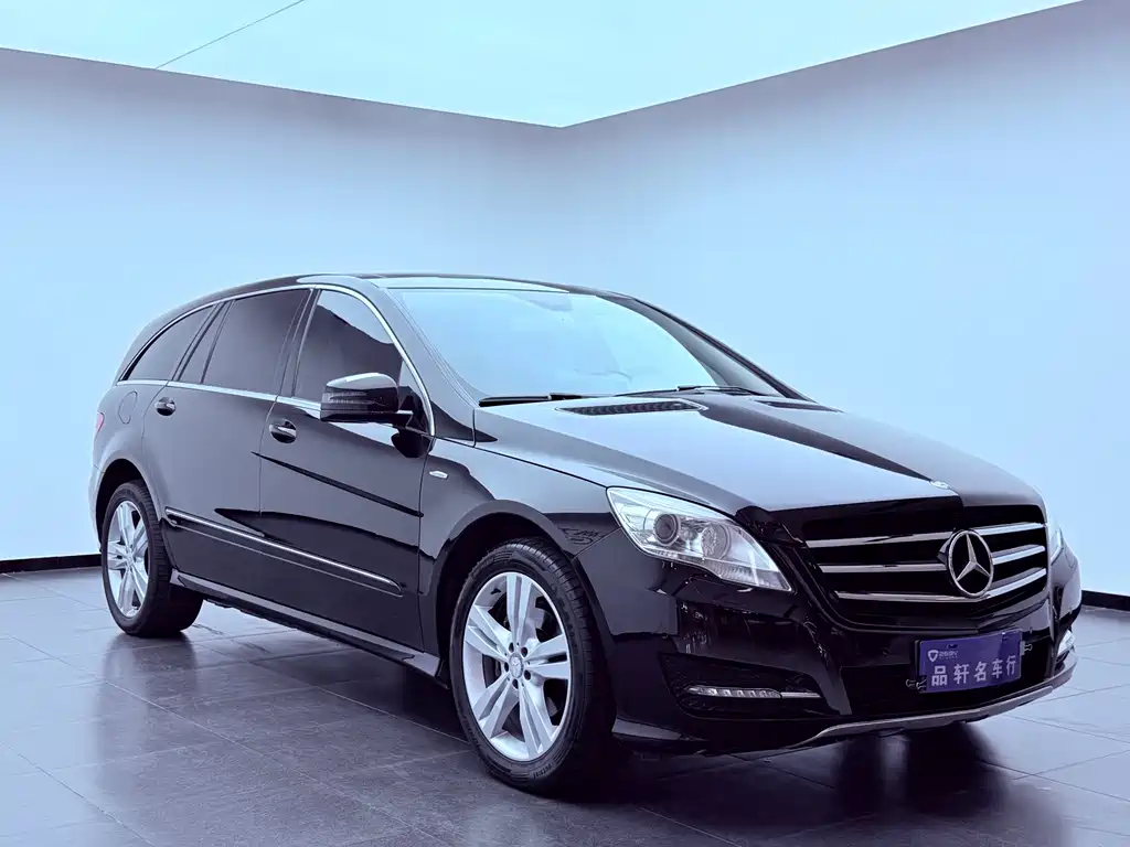 Mercedes-Benz R 2017 R 320 4MATIC Luxury