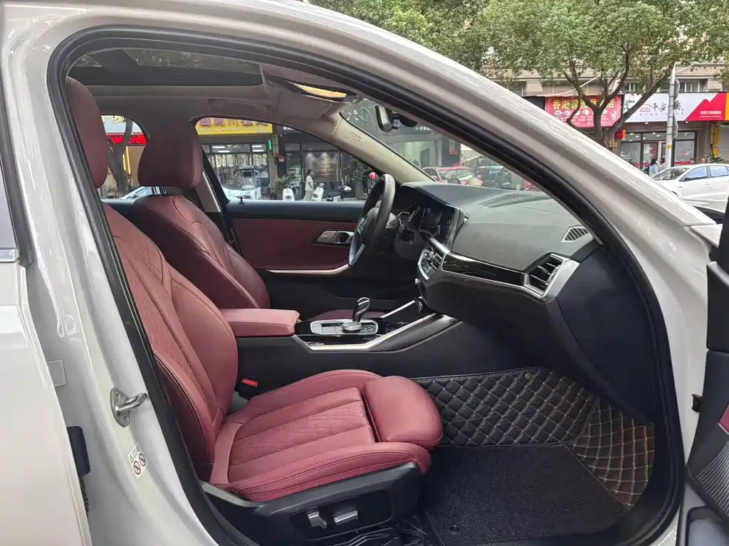 BMW 3 Series — миниатюра 12