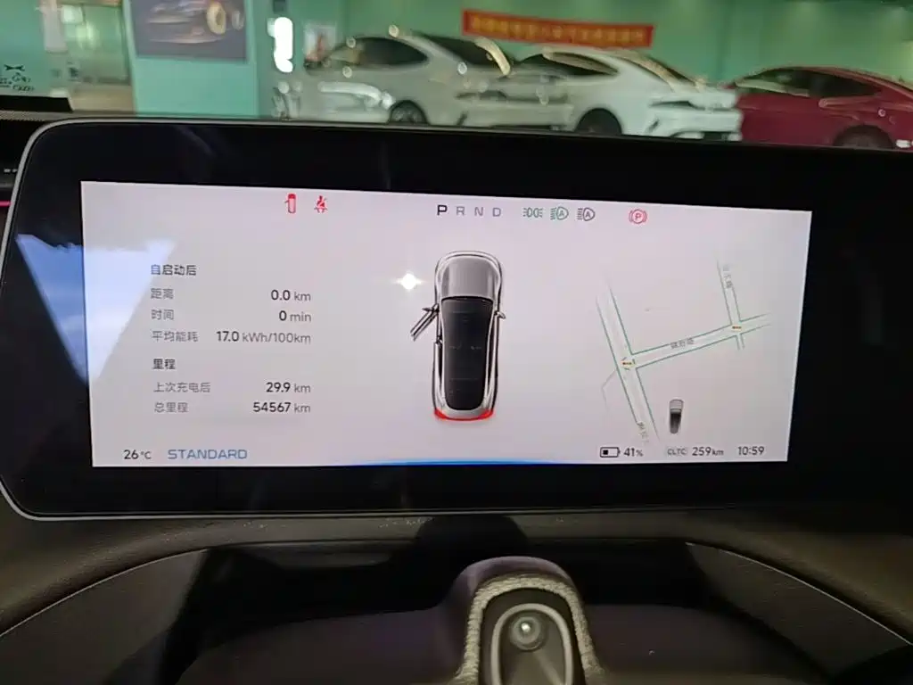 XPeng P7 — миниатюра 12
