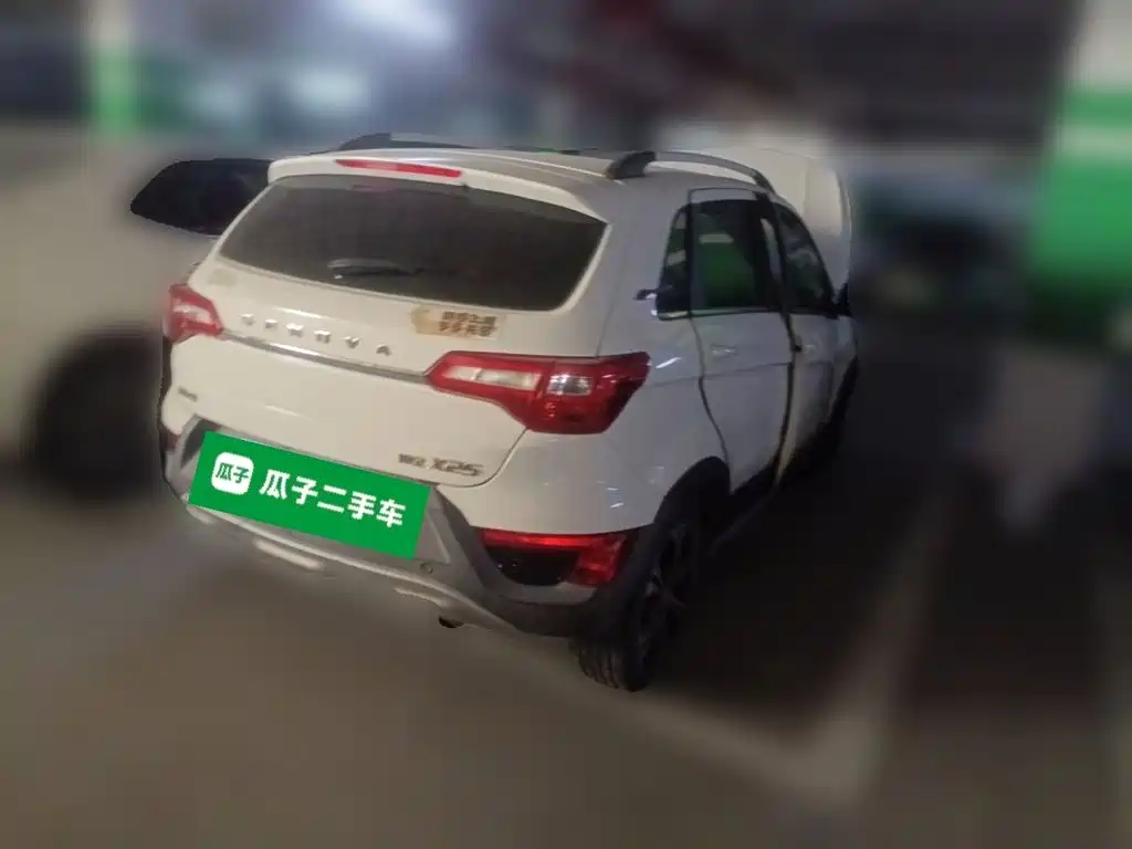 BAIC Senova X25 — миниатюра 6