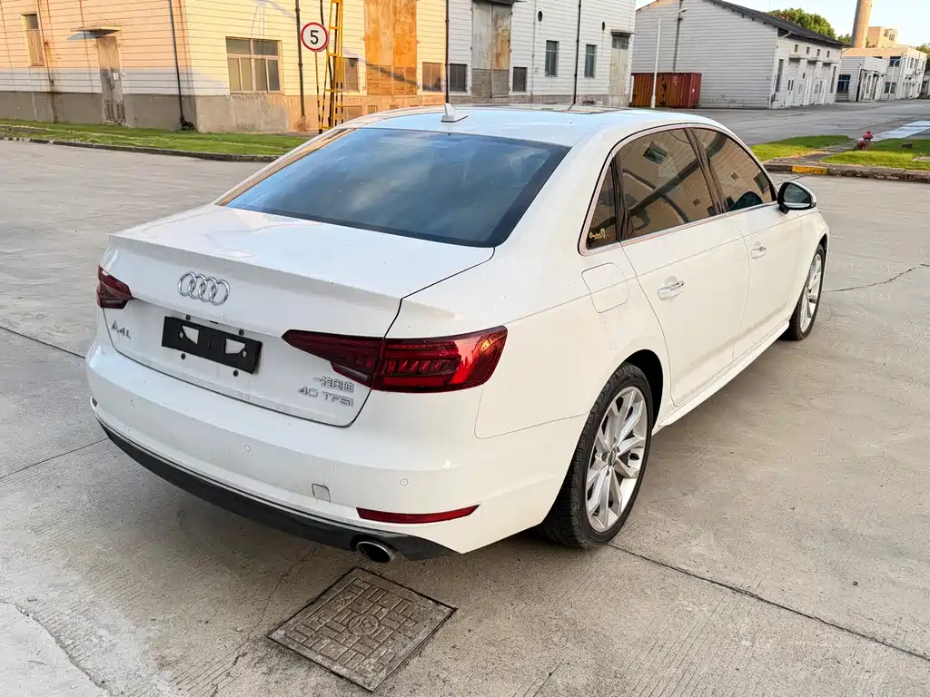 Audi A4L — миниатюра 6
