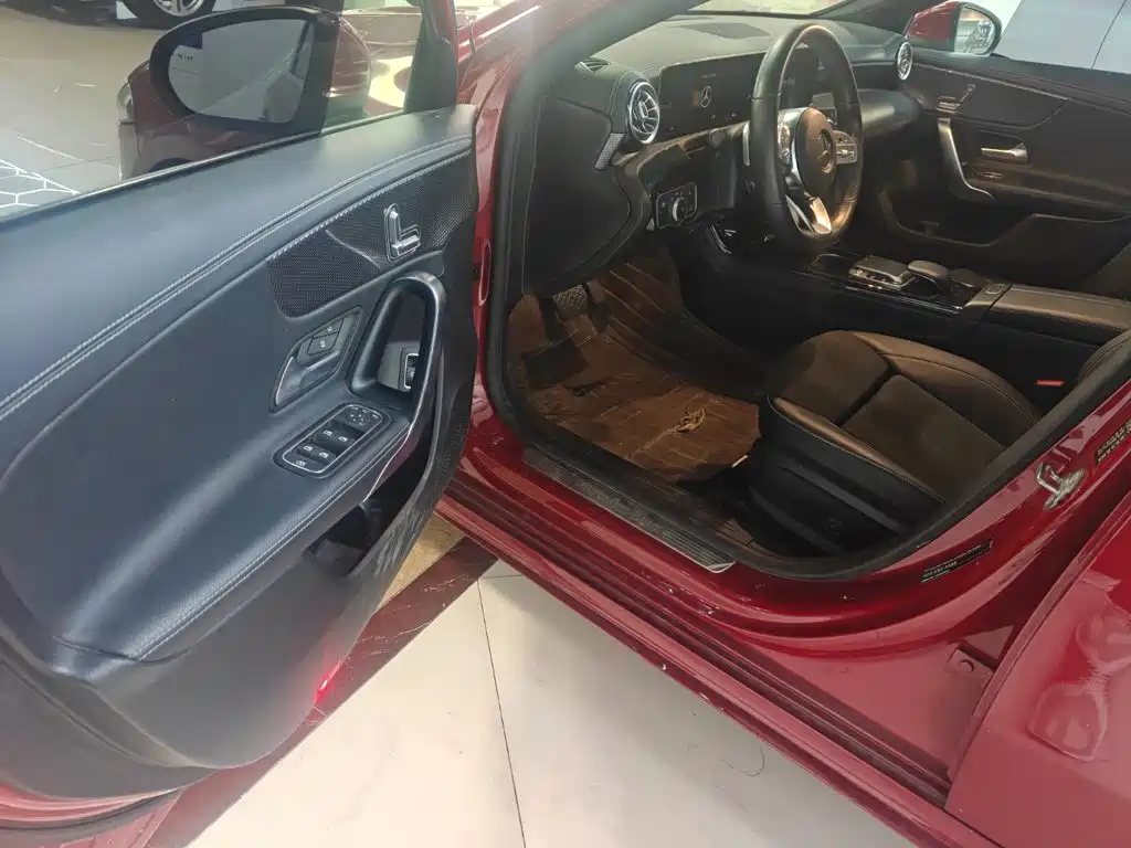 Mercedes-Benz A-Class — миниатюра 5