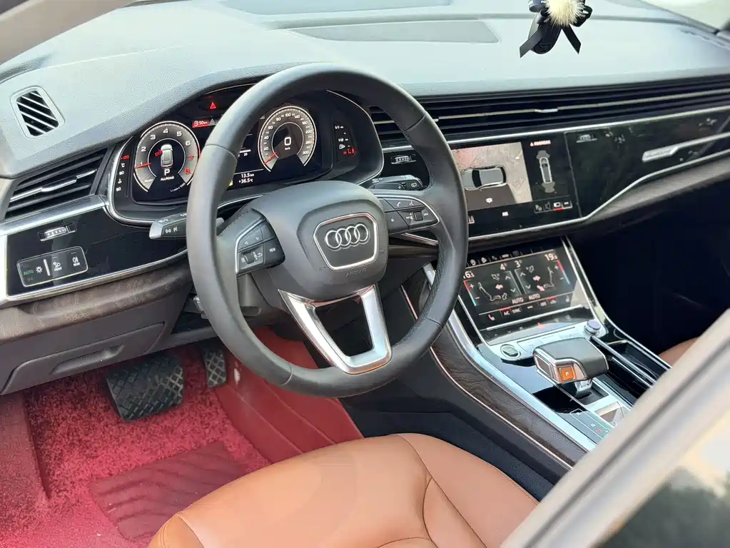 Audi Q8 — миниатюра 4