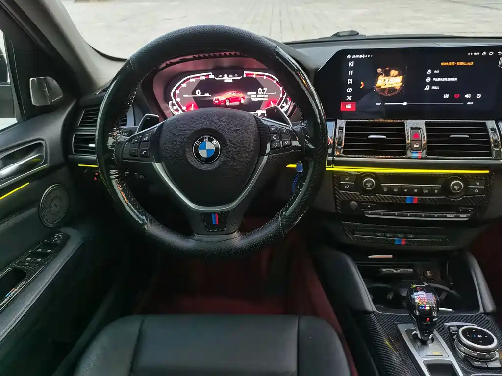 BMW X6 — миниатюра 19