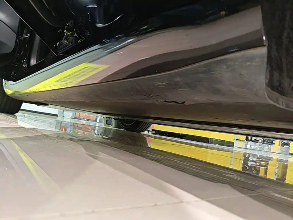 Tesla Model 3 — миниатюра 22