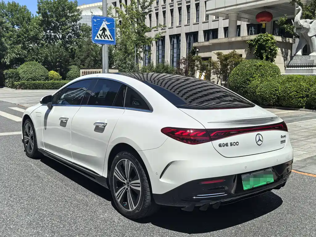 Mercedes-Benz EQE 2025 500 4MATIC Luxury