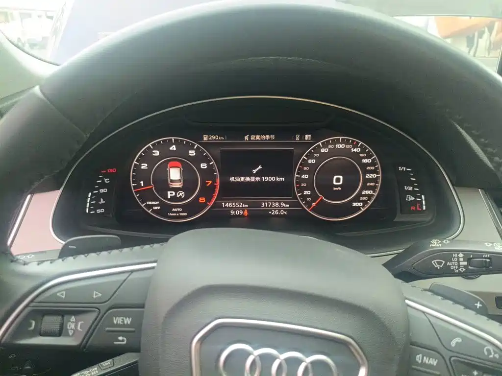 Audi Q7 — миниатюра 12