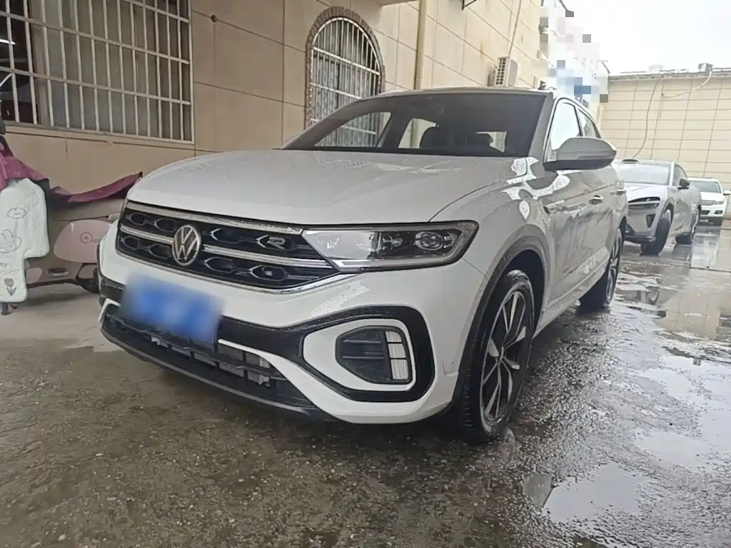 Volkswagen T-Roc 2025 300TSI DSG