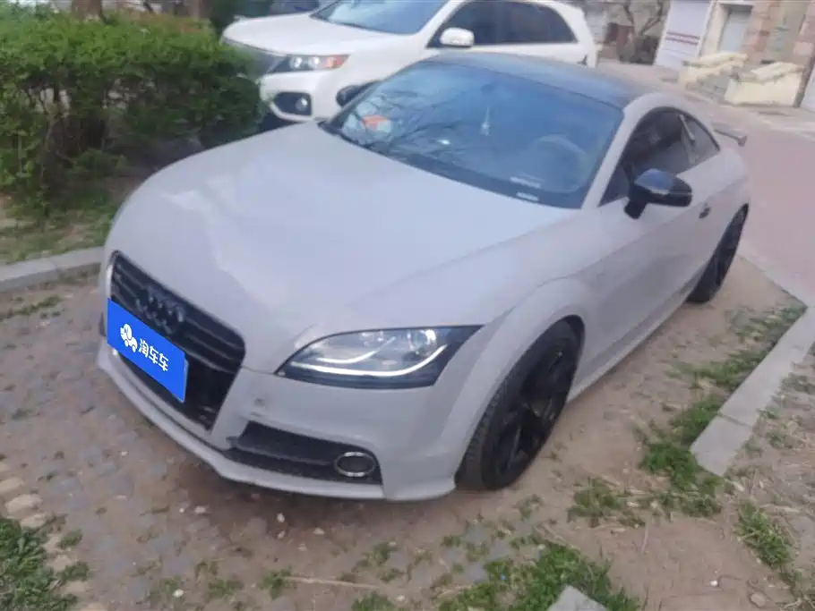 Audi TT 2015