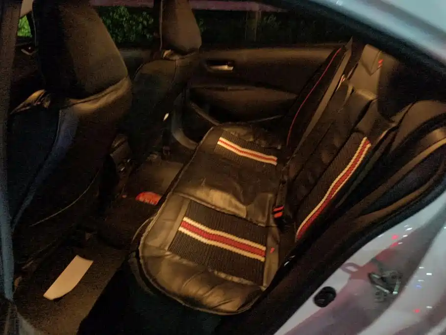 Toyota Corolla — миниатюра 11