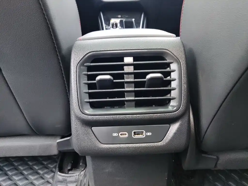 Volkswagen Lamando — миниатюра 14