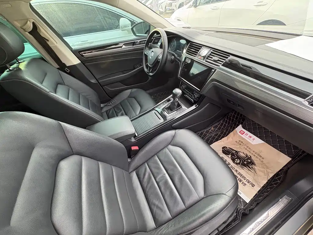 Volkswagen Phideon — миниатюра 12