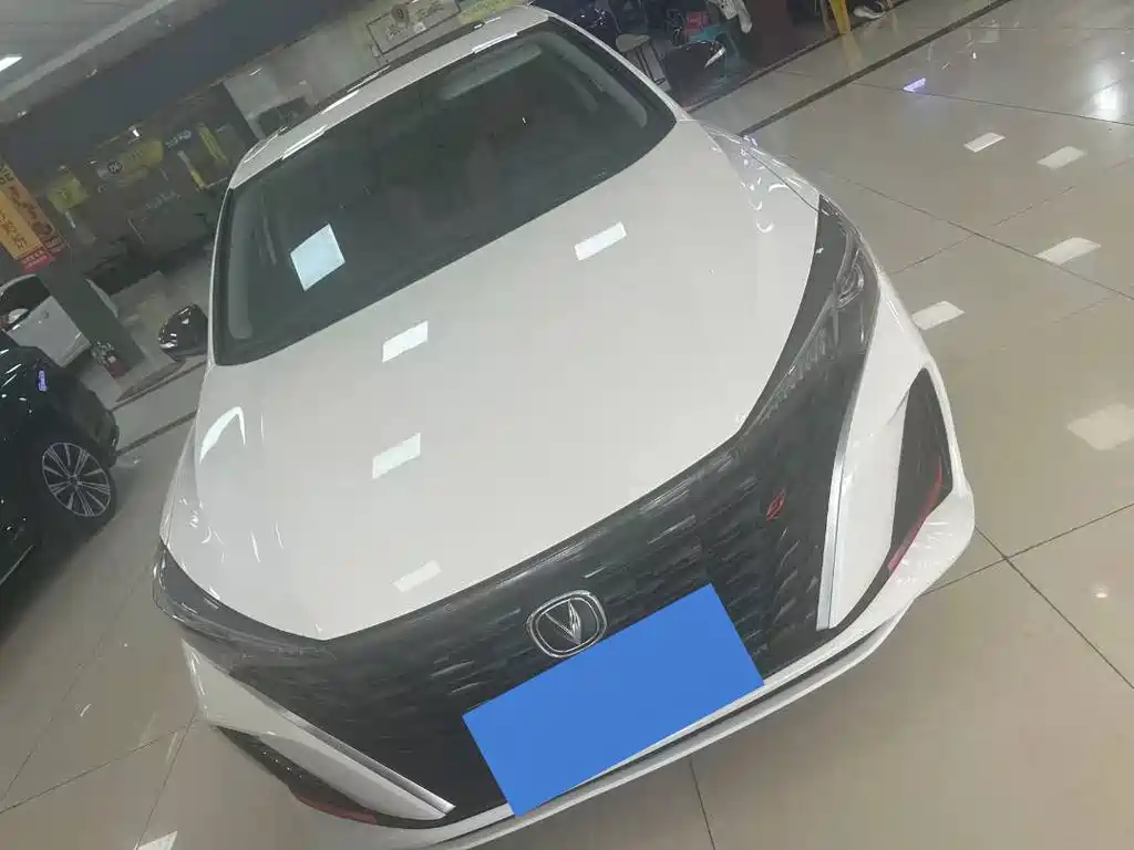 Changan Eado — миниатюра 2