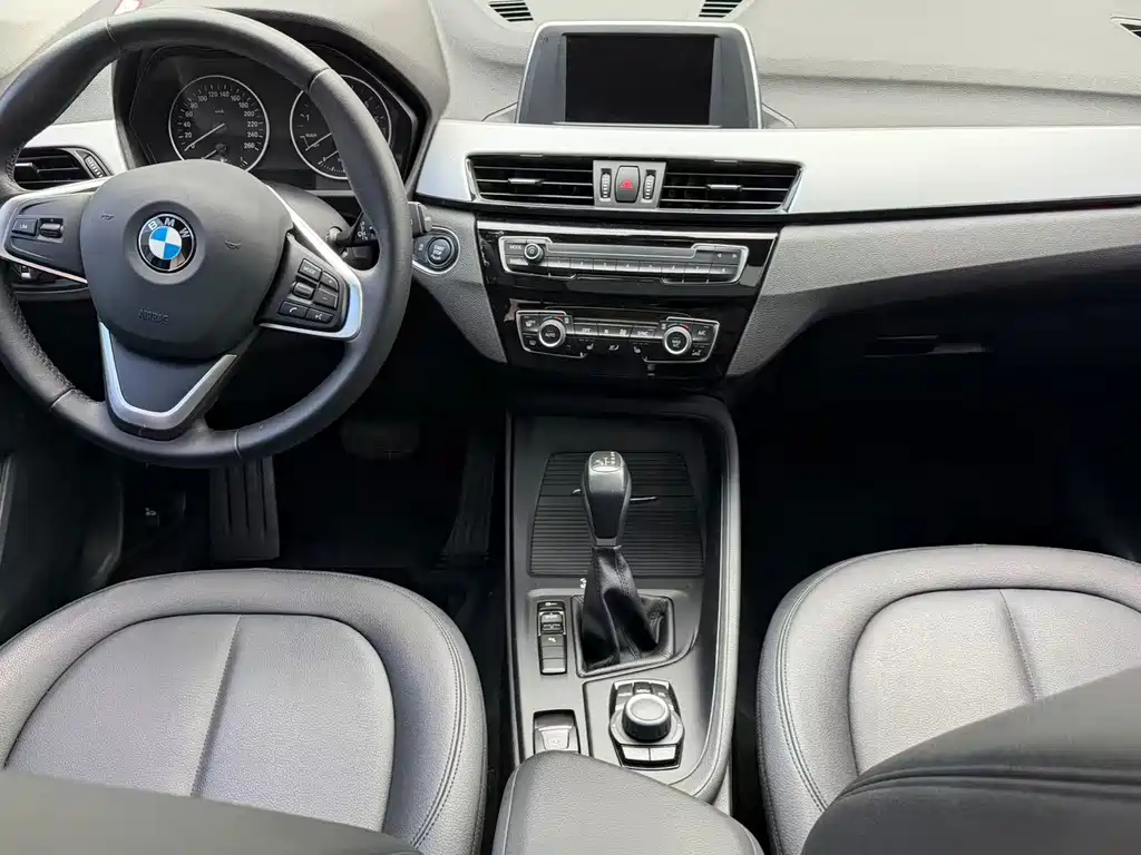 BMW X1 — миниатюра 4