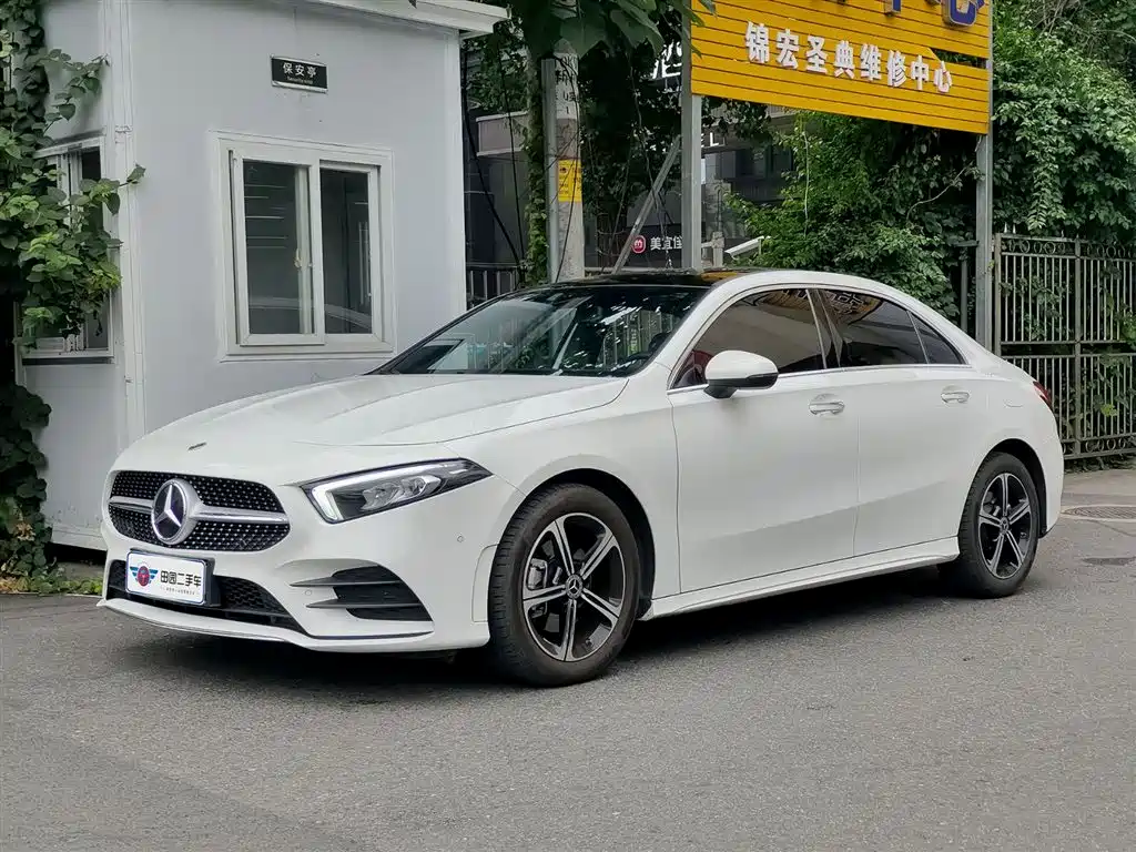 Mercedes-Benz A-Class 2022 A 200 L Sport Sedan Fashion Type