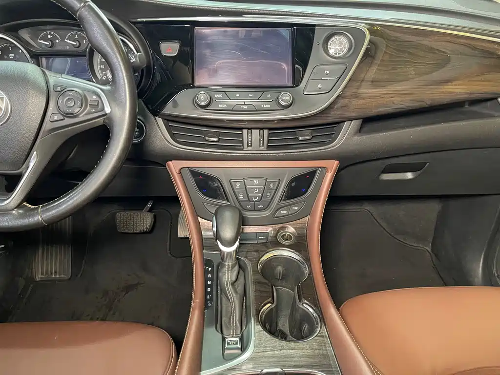 Buick Envision Plus — миниатюра 11