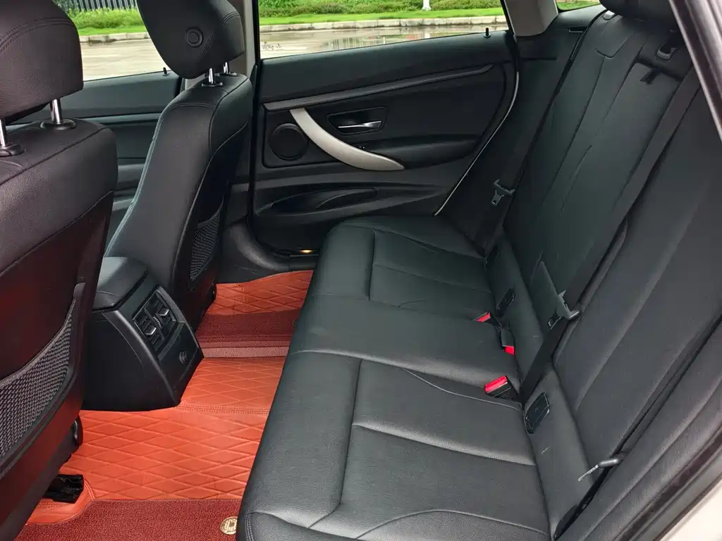 BMW 3 Series GT 3 GT 2017 320i Fashion