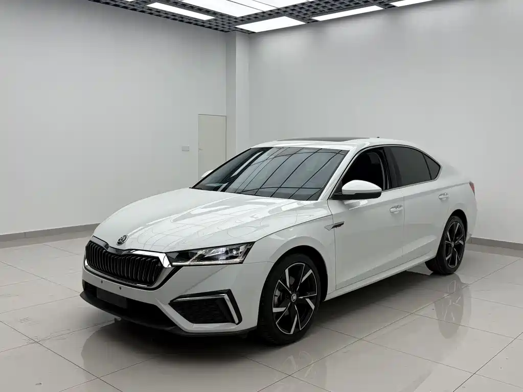 Skoda Octavia 2023 Facelift PRO TSI280 Premium Edition
