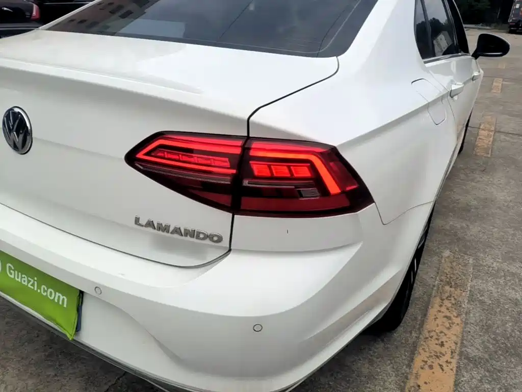Volkswagen Lamando — миниатюра 8